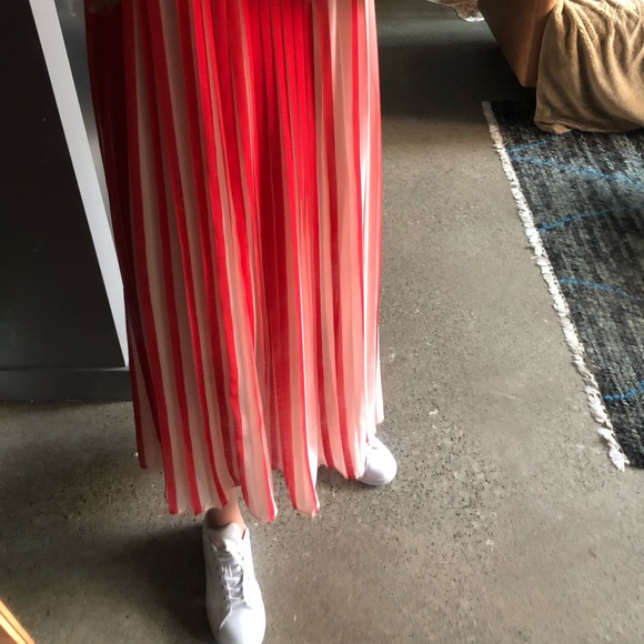 ❌SOLD❌ Club Monaco Lisette Dress - Picture 10 of 15